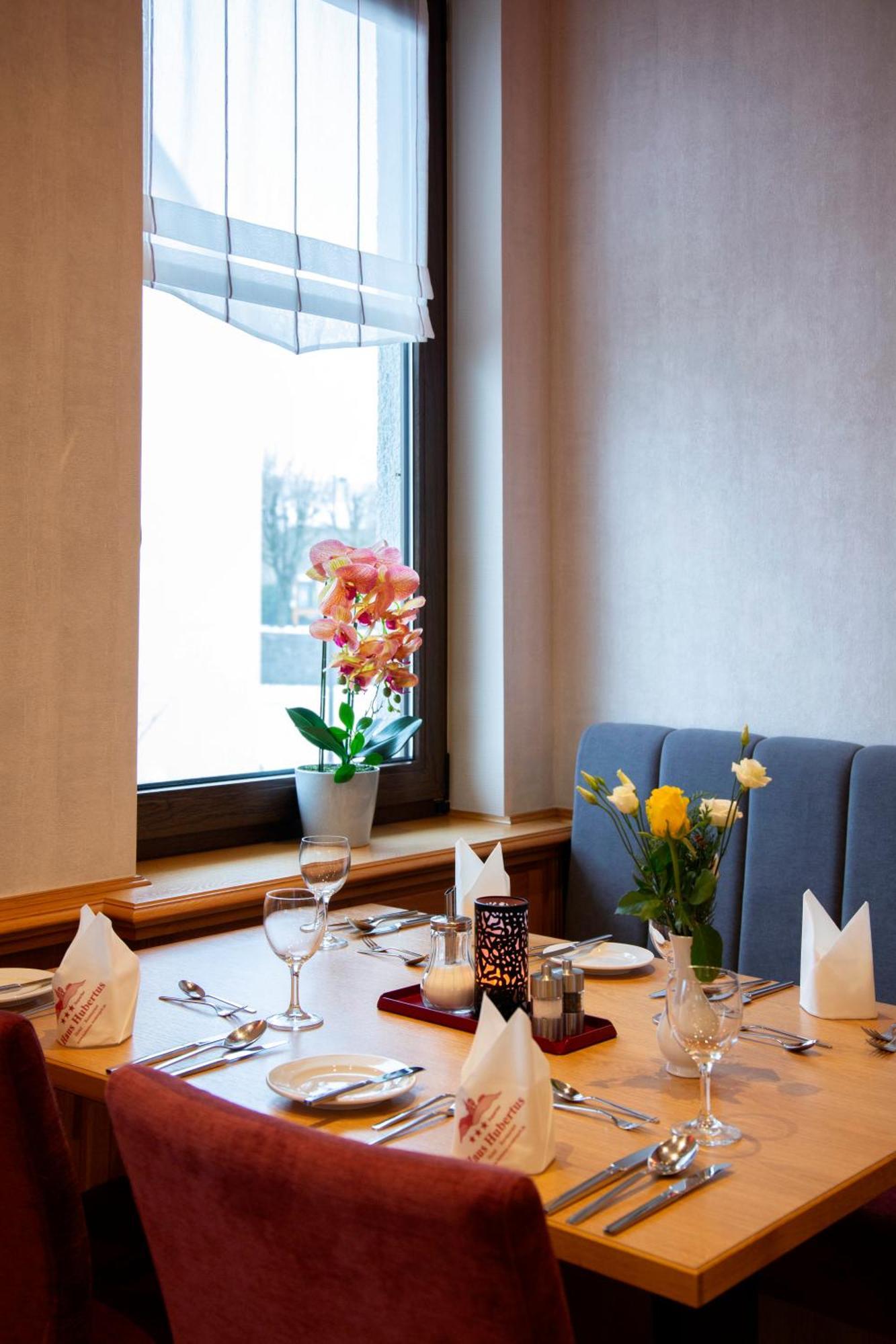 Haus Hubertus 호텔 Winterspelt 외부 사진